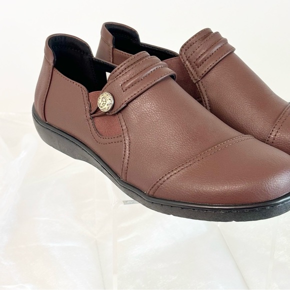 UZB Women's Slip-On Loafer Leather Non Slip Casual Dress Shoes 11 Brown - Picture 3 of 9